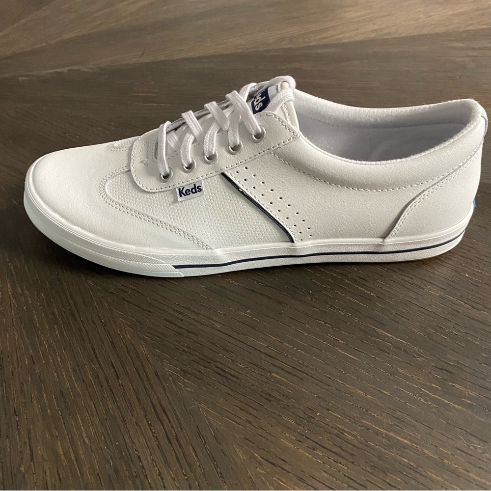 Keds Courty Core White Leather Sneaker sz 9.5M